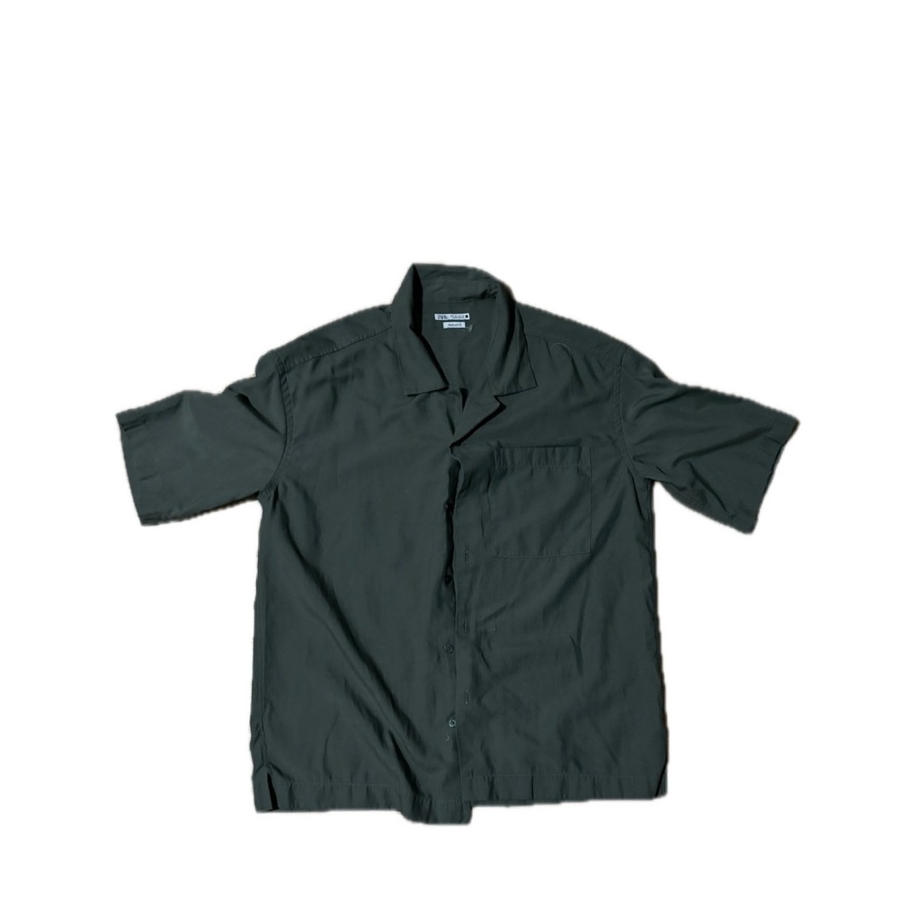 Zara Collared Button Up shirt